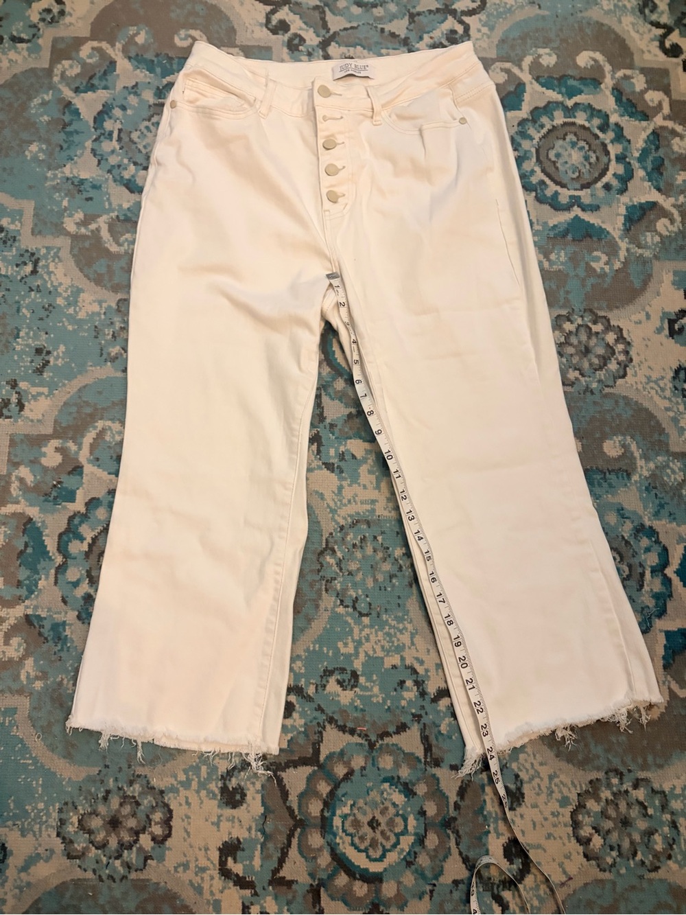Judy Blue Cream Button-Fly Cropped Raw Hem Jeans